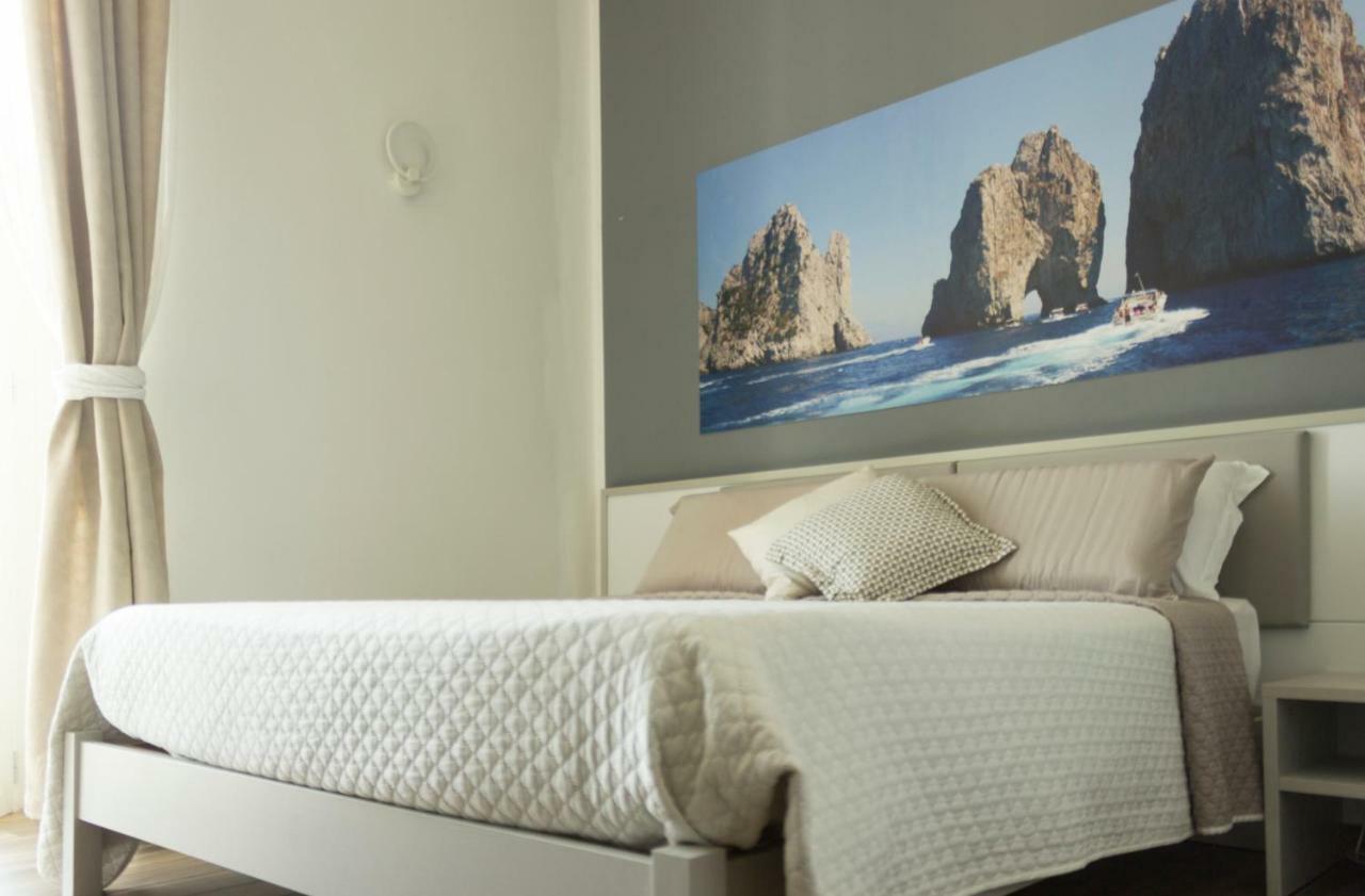 Rooms Stazione Centrale Napoli Eksteriør bilde